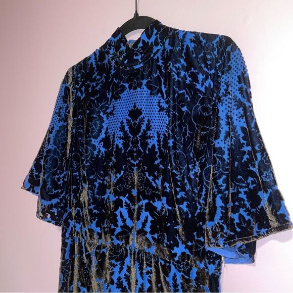 NEW Anthropologie Mock-Neck Burnout Velvet Mini Dress Womens Size 10 Whimsigoth - Picture 2 of 9